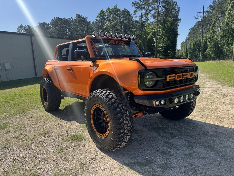 2022 Ford Bronco 6th Gen - Image 6 of 20