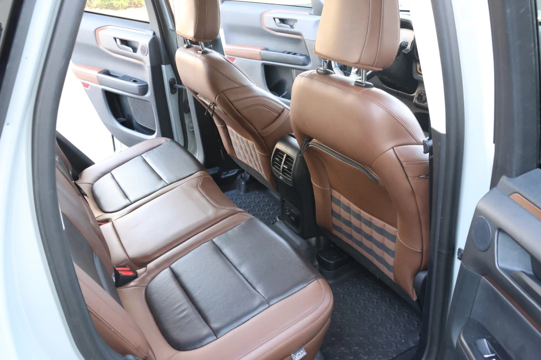 2022 Ford Bronco 6th Gen - Image 16 of 22