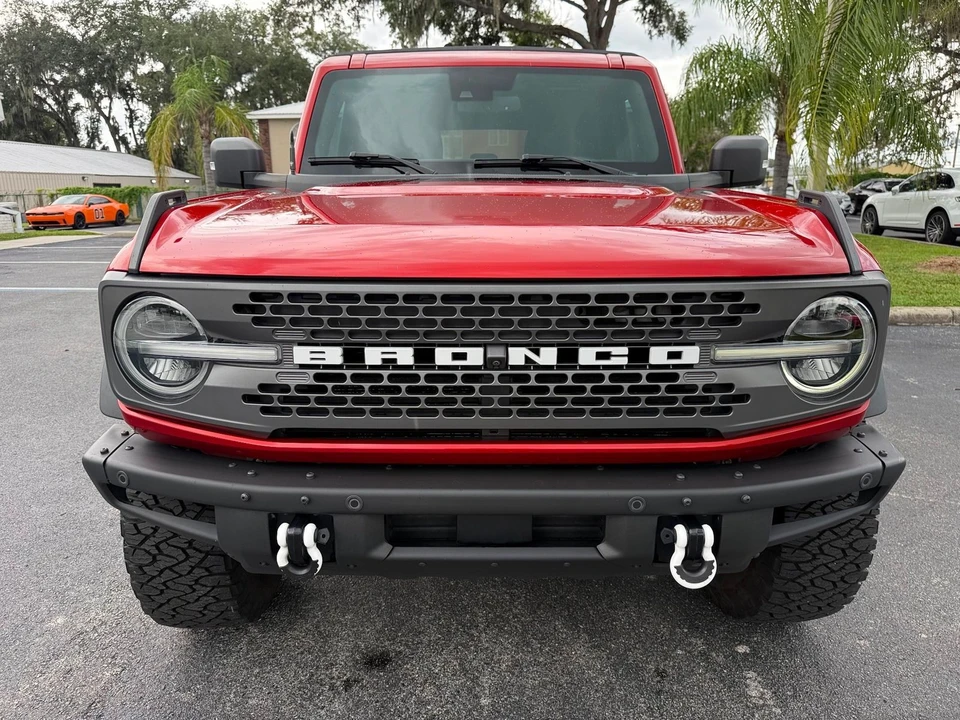 2022 Ford Bronco 6th Gen - Image 11 of 12