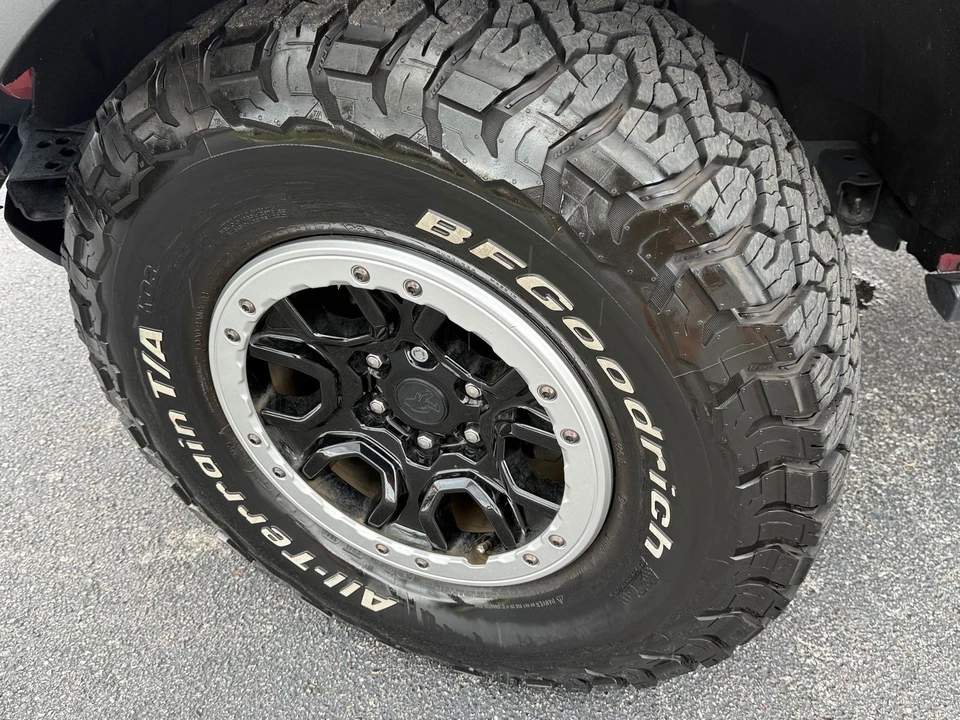 2022 Ford Bronco 6th Gen - Image 5 of 12