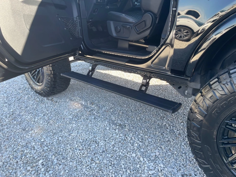2022 Ford Bronco 6th Gen - Image 15 of 21