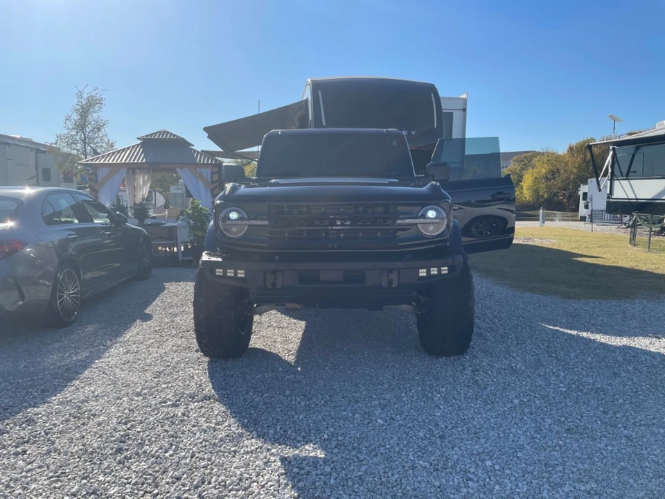 2022 Ford Bronco 6th Gen - Image 2 of 21