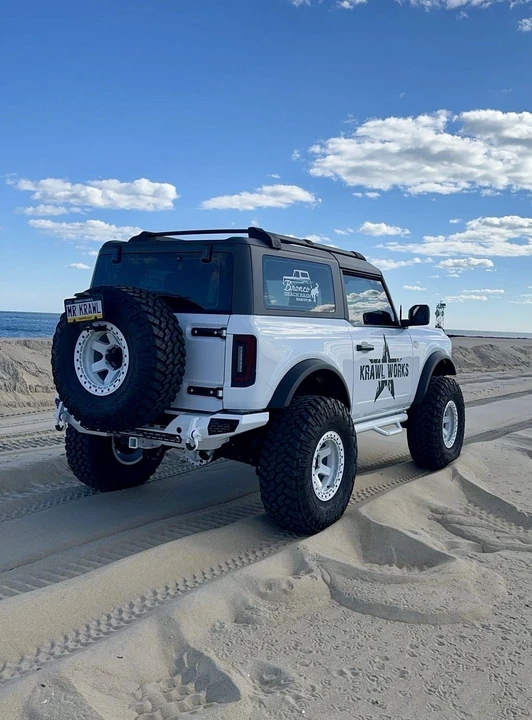 2022 Ford Bronco 6th Gen - Image 11 of 16