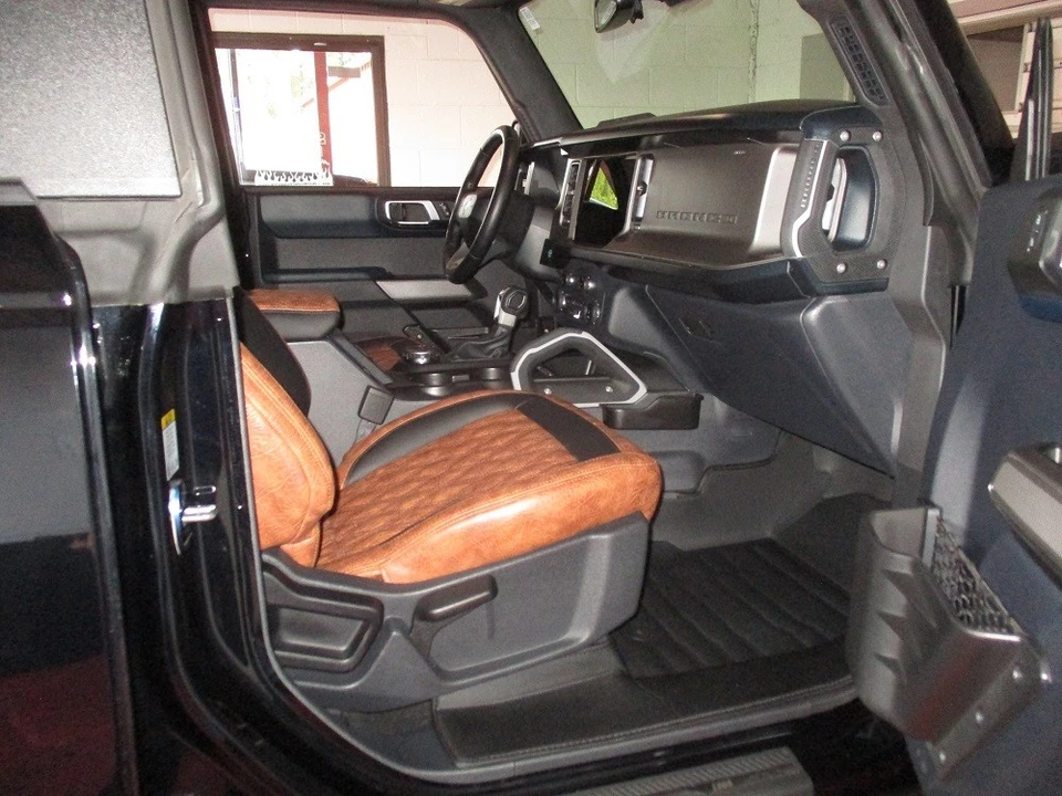 2022 Ford Bronco 6th Gen - Image 13 of 21