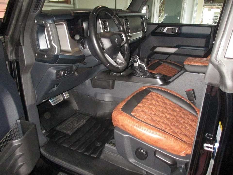 2022 Ford Bronco 6th Gen - Image 10 of 21