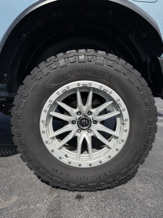 2022 Ford Bronco 6th Gen - Image 23 of 24