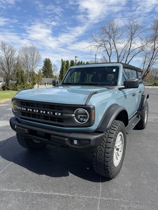2022 Ford Bronco 6th Gen - Image 3 of 24
