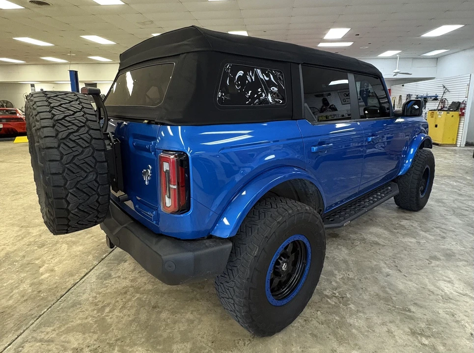2022 Ford Bronco 6th Gen - Image 9 of 31
