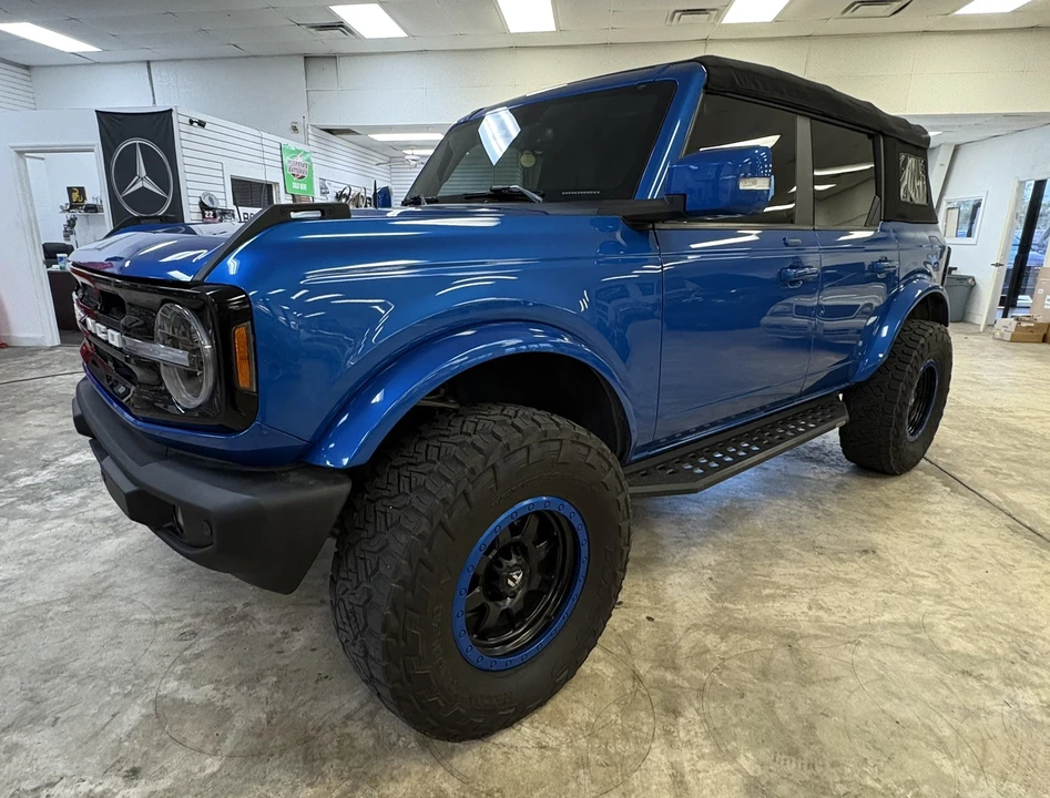 2022 Ford Bronco 6th Gen - Image 7 of 31