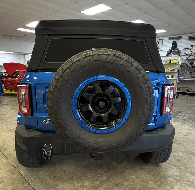 2022 Ford Bronco 6th Gen - Image 12 of 31