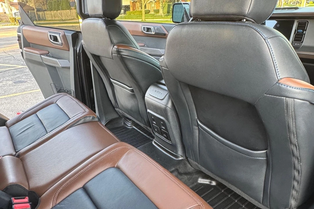 2022 Ford Bronco 6th Gen - Image 2 of 21