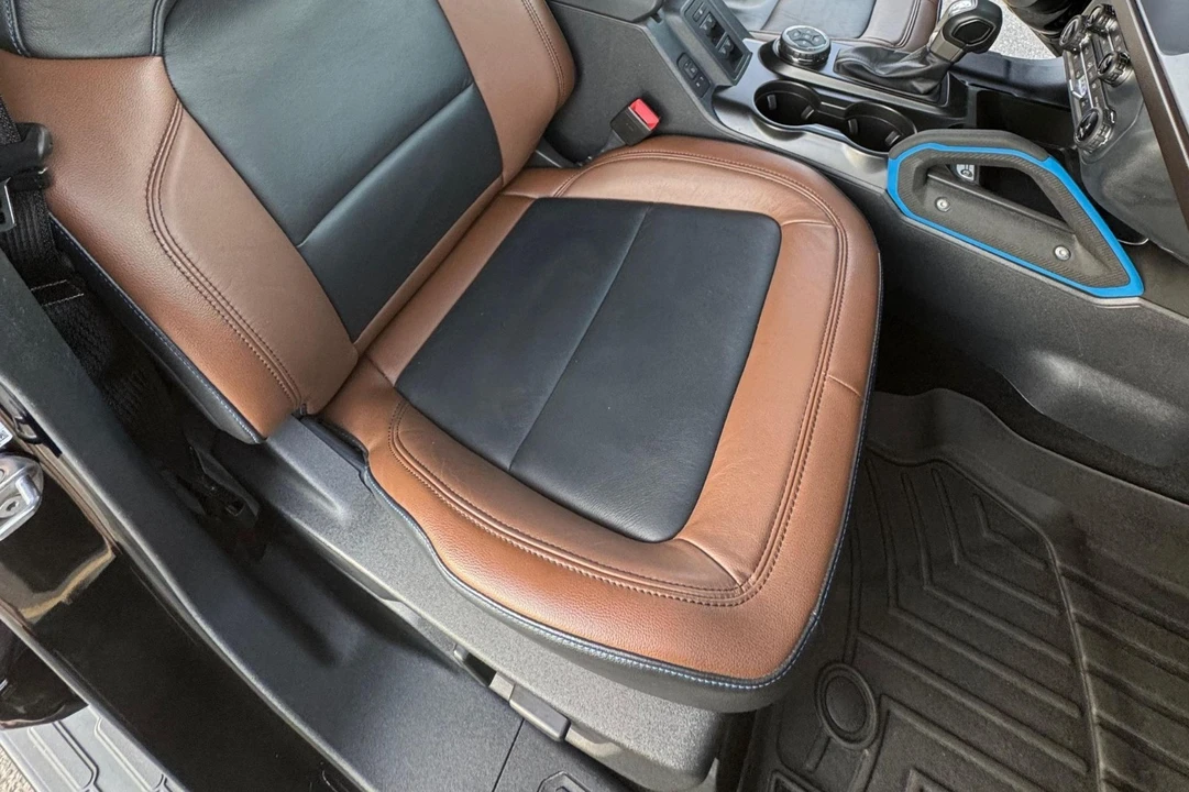 2022 Ford Bronco 6th Gen - Image 8 of 21