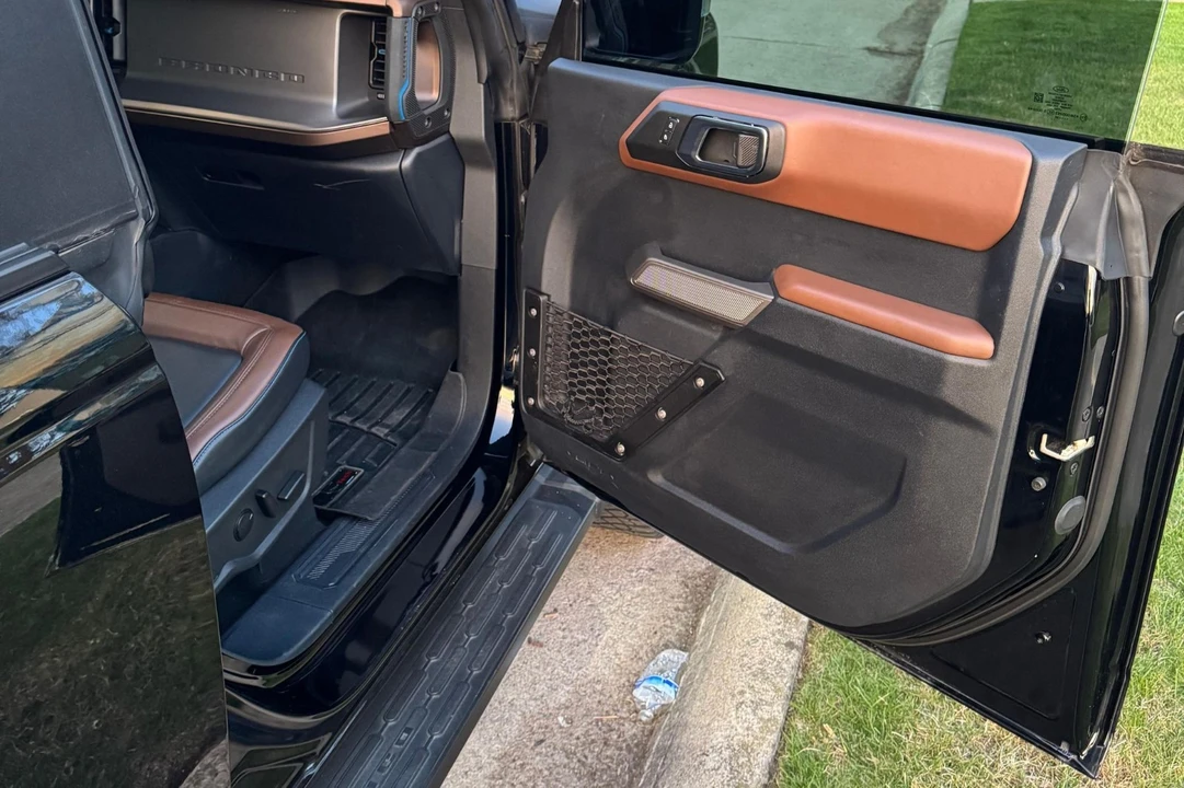 2022 Ford Bronco 6th Gen - Image 11 of 21