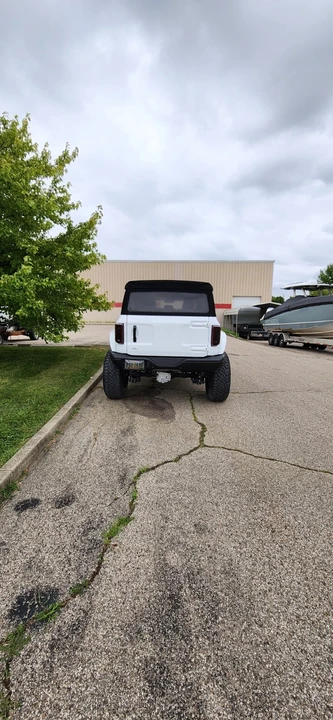 2022 Ford Bronco 6th Gen - Image 8 of 16