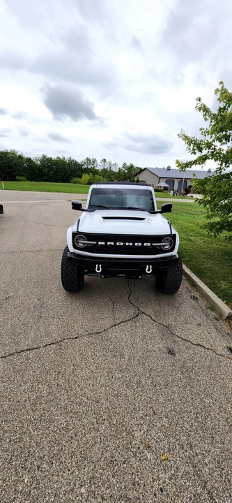 2022 Ford Bronco 6th Gen - Image 4 of 10