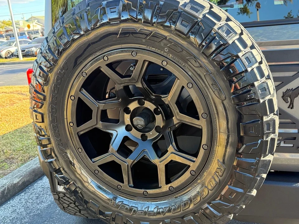 2022 Ford Bronco 6th Gen - Image 2 of 12