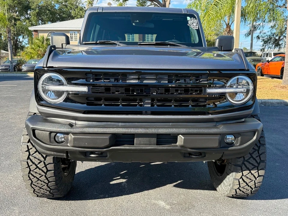 2022 Ford Bronco 6th Gen - Image 5 of 12