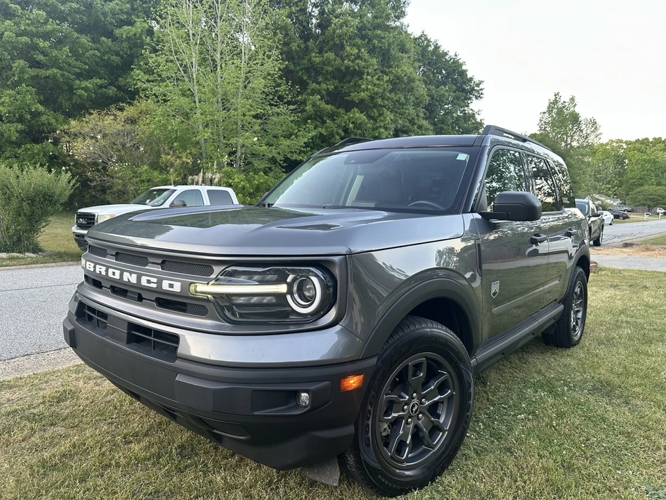 2022 Ford Bronco 6th Gen - Image 2 of 20