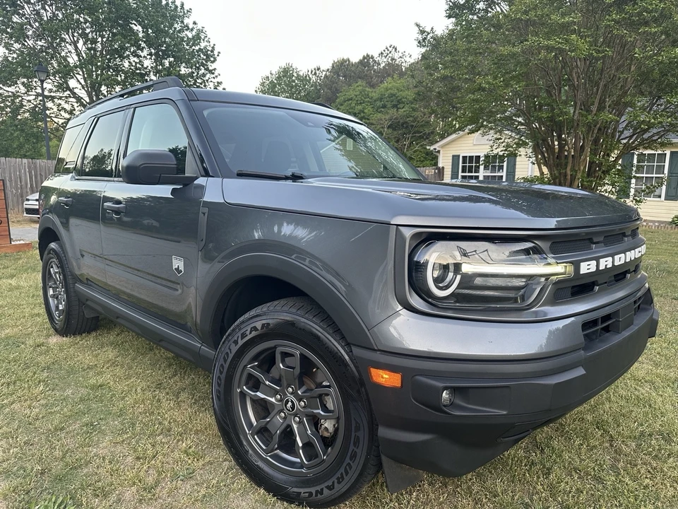 2022 Ford Bronco 6th Gen - Image 3 of 20