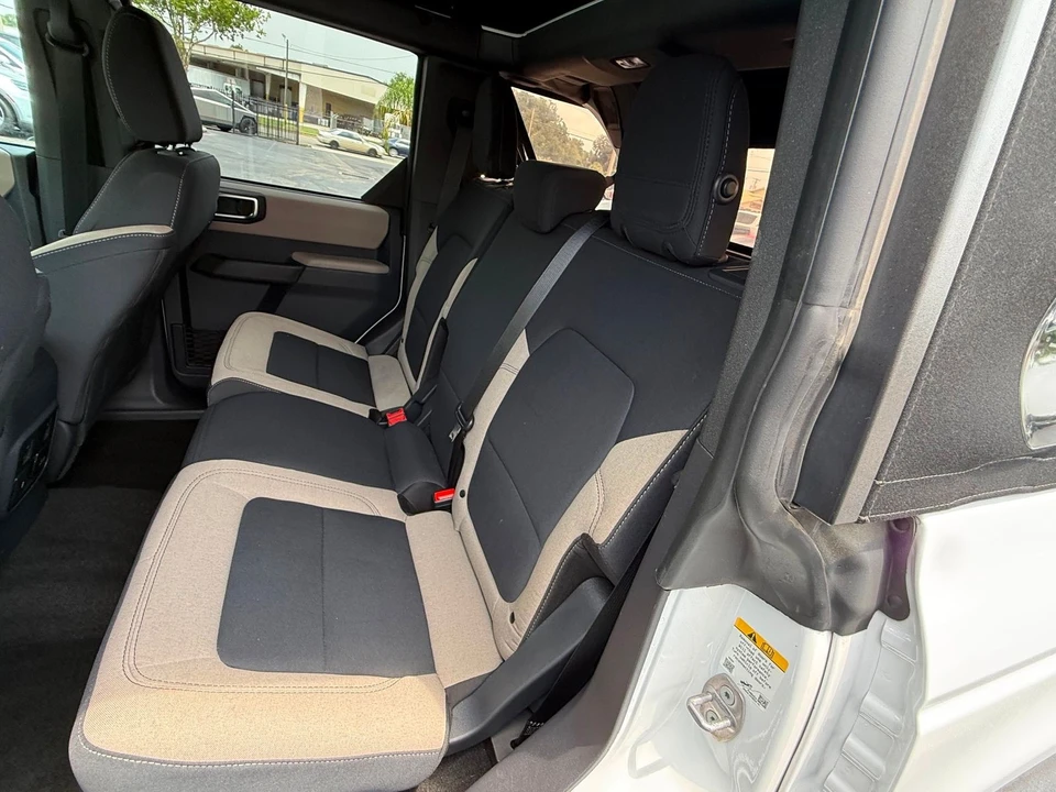 2022 Ford Bronco 6th Gen - Image 10 of 12