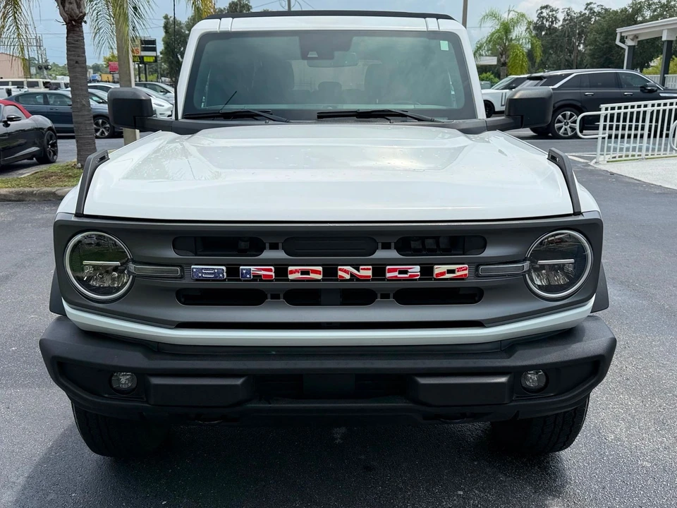 2022 Ford Bronco 6th Gen - Image 9 of 12