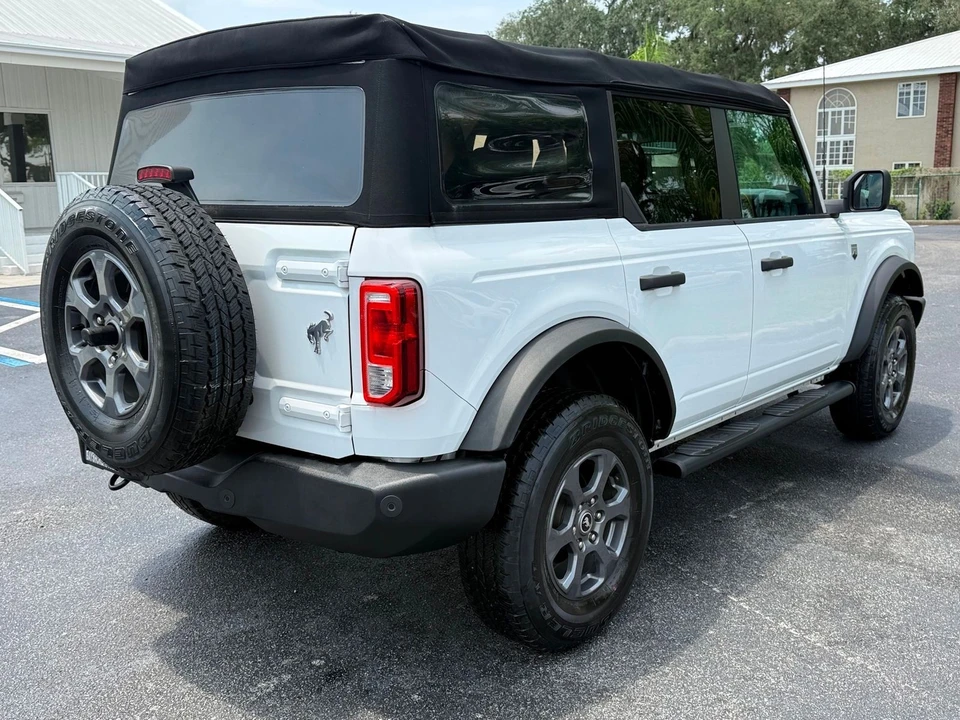 2022 Ford Bronco 6th Gen - Image 12 of 12