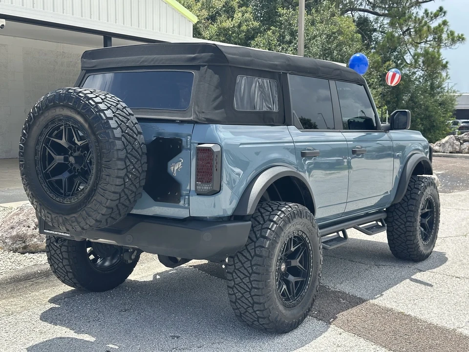 2022 Ford Bronco 6th Gen - Image 11 of 21