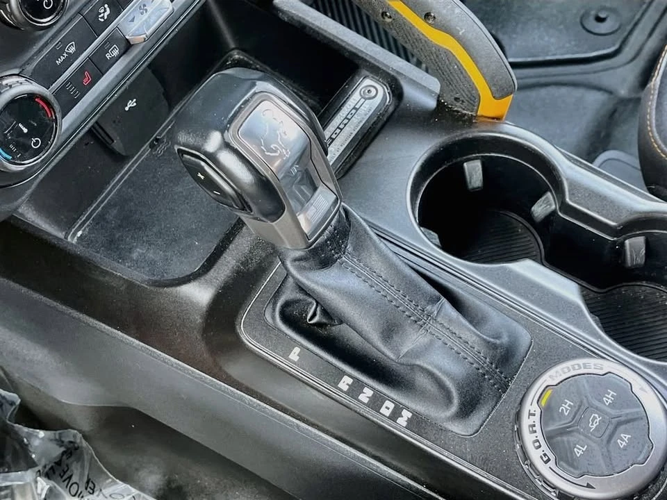 2022 Ford Bronco 6th Gen - Image 17 of 20