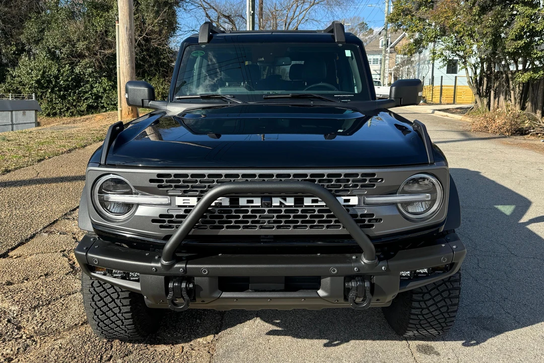 2022 Ford Bronco 6th Gen - Image 2 of 31