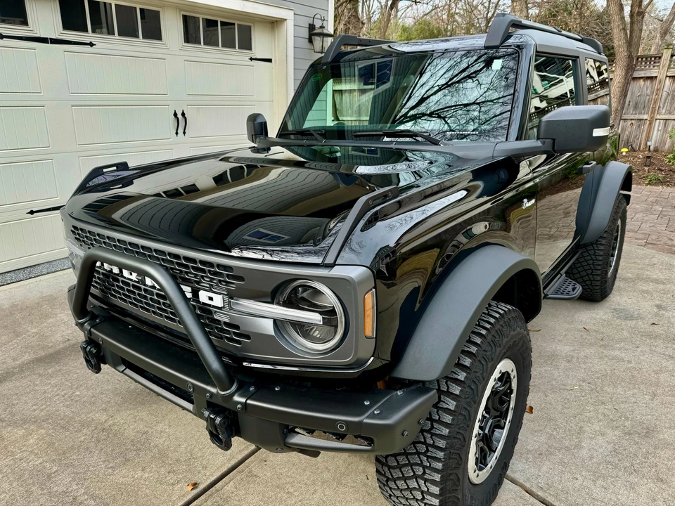 2022 Ford Bronco 6th Gen - Image 10 of 31