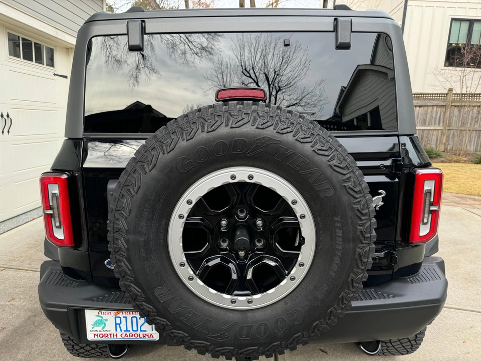 2022 Ford Bronco 6th Gen - Image 19 of 31