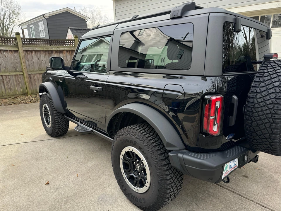 2022 Ford Bronco 6th Gen - Image 17 of 31