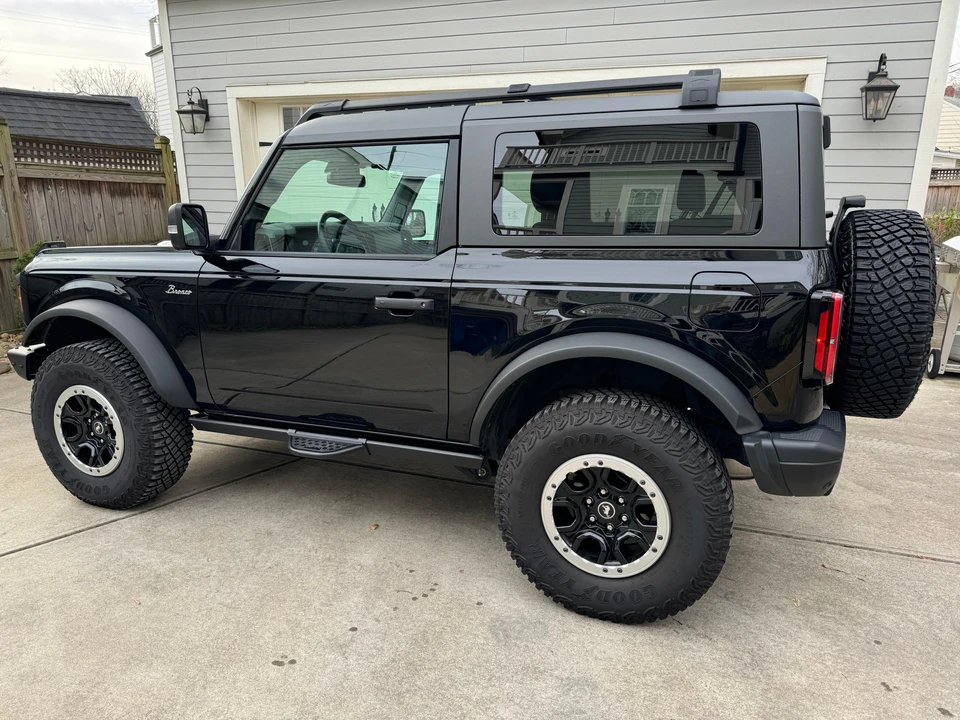 2022 Ford Bronco 6th Gen - Image 13 of 31