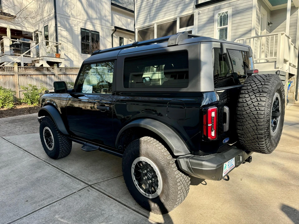 2022 Ford Bronco 6th Gen - Image 16 of 31