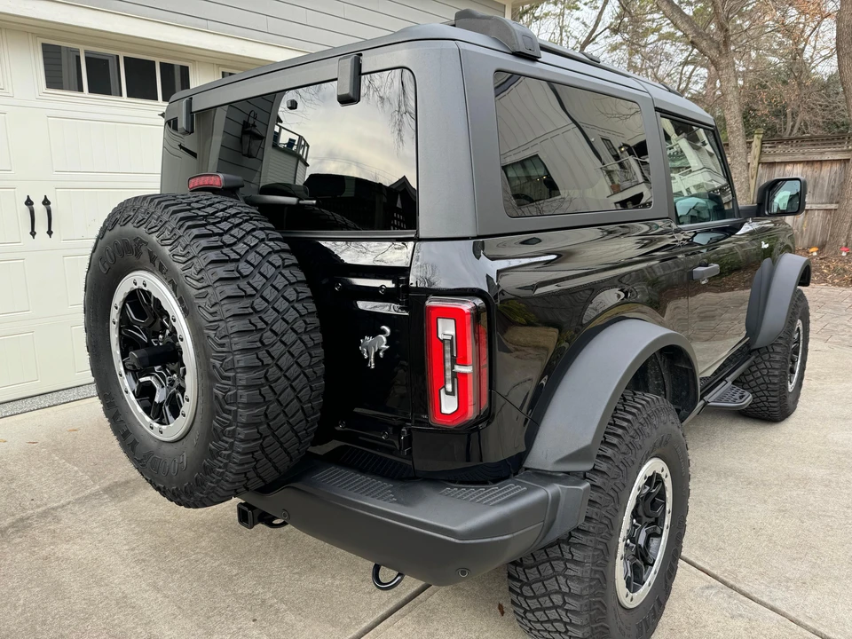 2022 Ford Bronco 6th Gen - Image 21 of 31