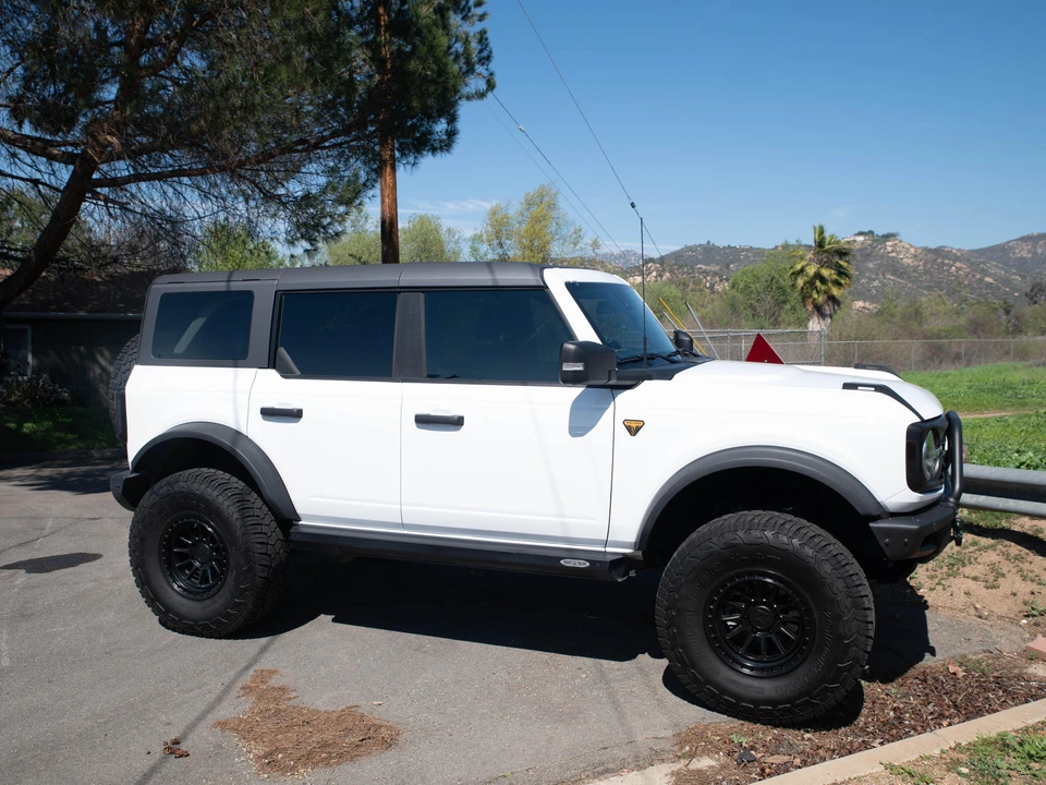 2022 Ford Bronco 6th Gen - Image 10 of 31
