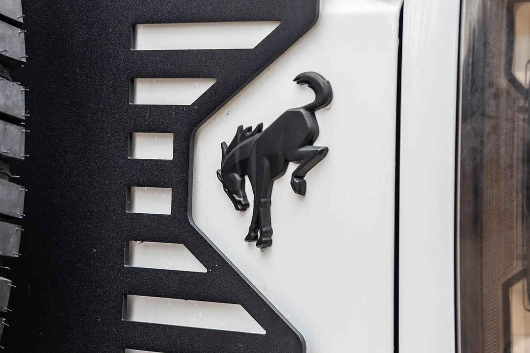 2022 Ford Bronco 6th Gen - Image 21 of 31