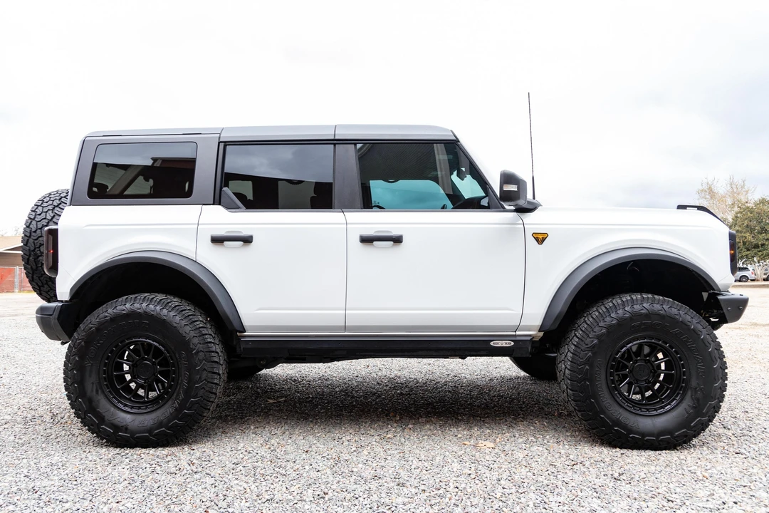 2022 Ford Bronco 6th Gen - Image 3 of 31