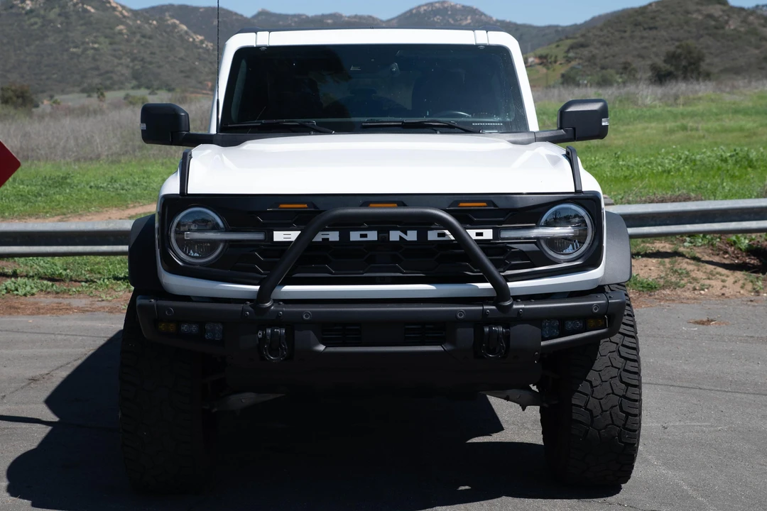2022 Ford Bronco 6th Gen - Image 2 of 31