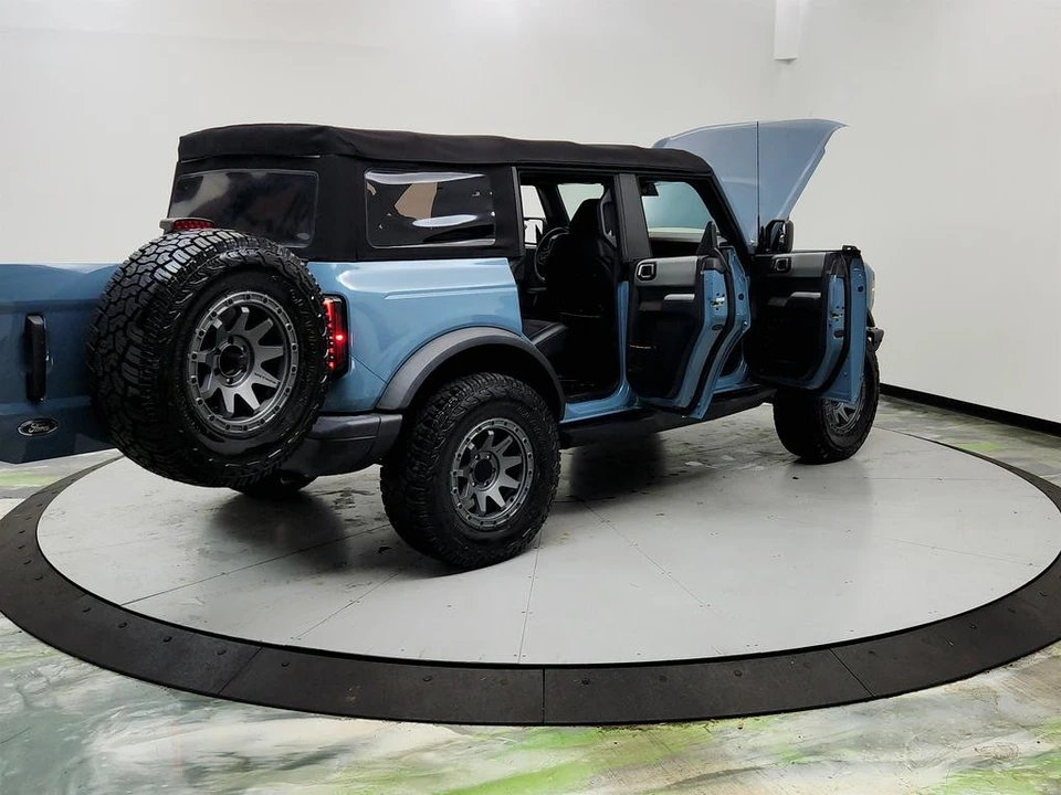 2022 Ford Bronco 6th Gen - Image 11 of 21