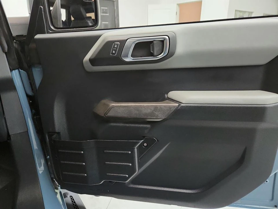2022 Ford Bronco 6th Gen - Image 26 of 31
