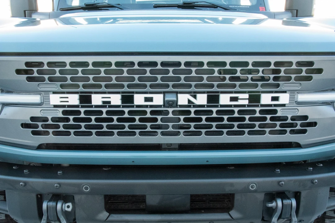 2022 Ford Bronco 6th Gen - Image 14 of 31