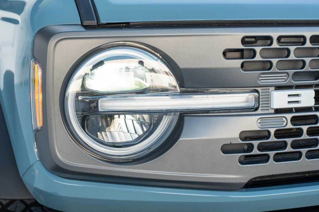 2022 Ford Bronco 6th Gen - Image 13 of 31