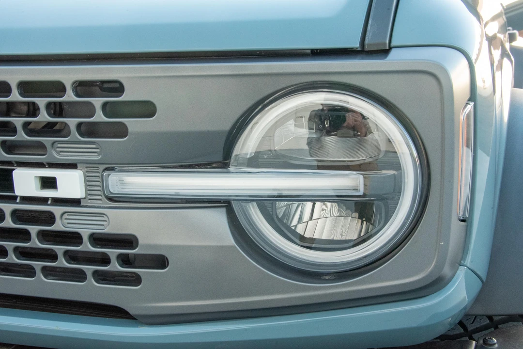 2022 Ford Bronco 6th Gen - Image 17 of 31