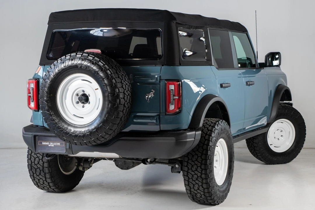 2022 Ford Bronco 6th Gen - Image 4 of 31