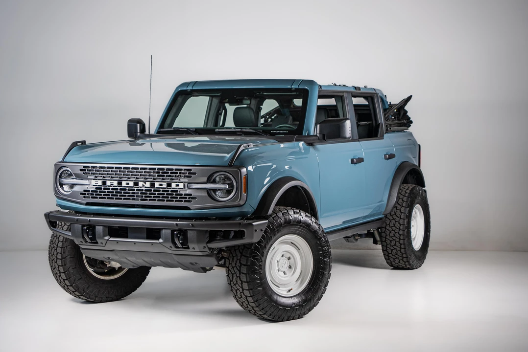 2022 Ford Bronco 6th Gen - Image 14 of 31