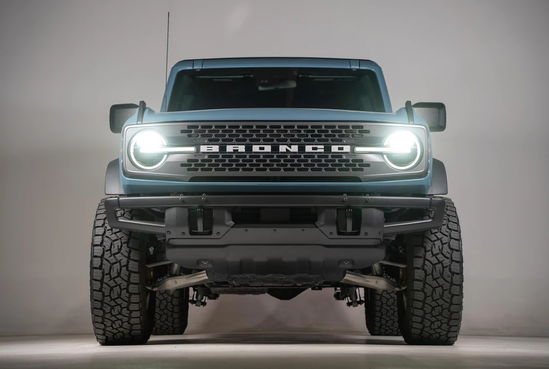 2022 Ford Bronco 6th Gen - Image 7 of 31