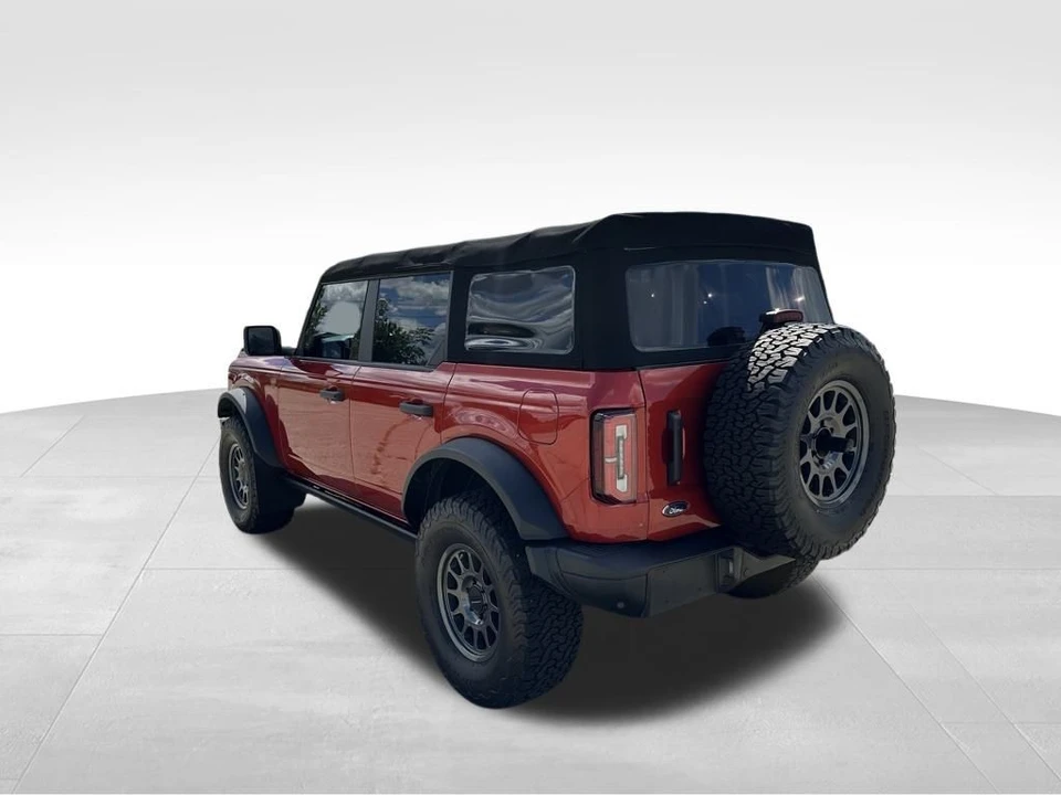2022 Ford Bronco 6th Gen - Image 2 of 12