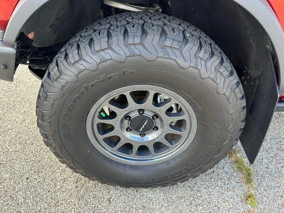 2022 Ford Bronco 6th Gen - Image 7 of 12