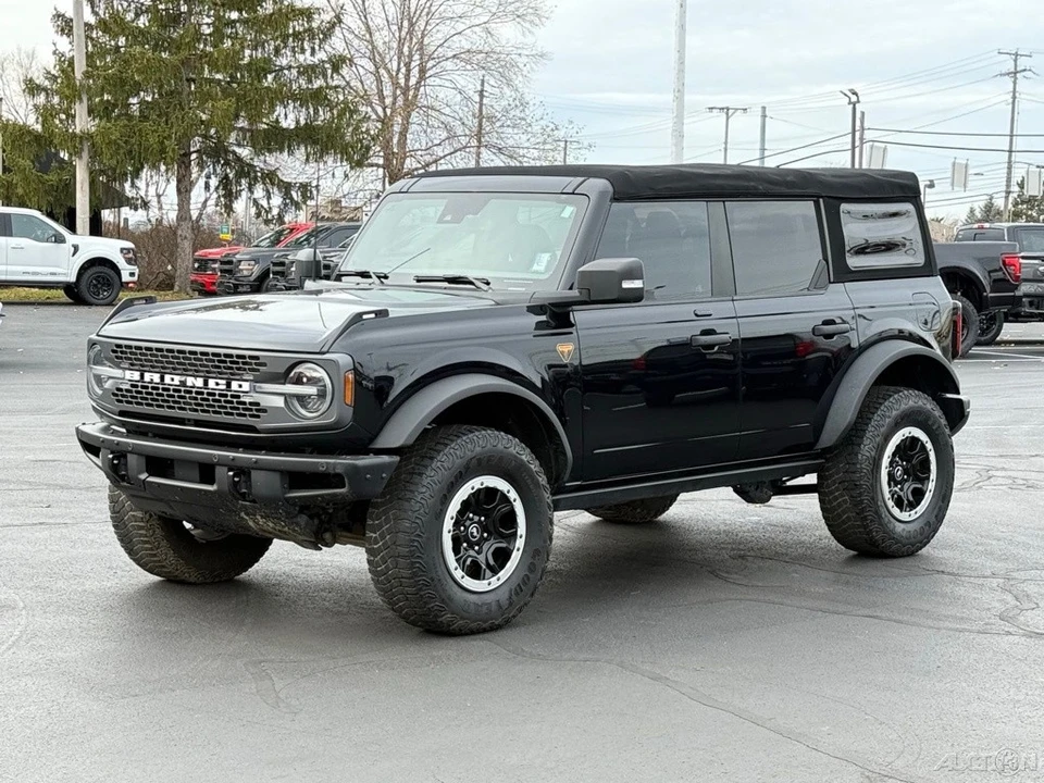 2022 Ford Bronco 6th Gen - Image 7 of 12